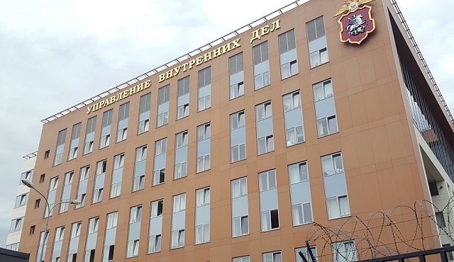 Полицейские юга Москвы задержали подозреваемых в краже из магазина